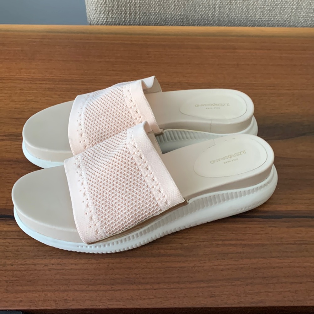 Cole Haan 2. Zero Grand Slides Size 9